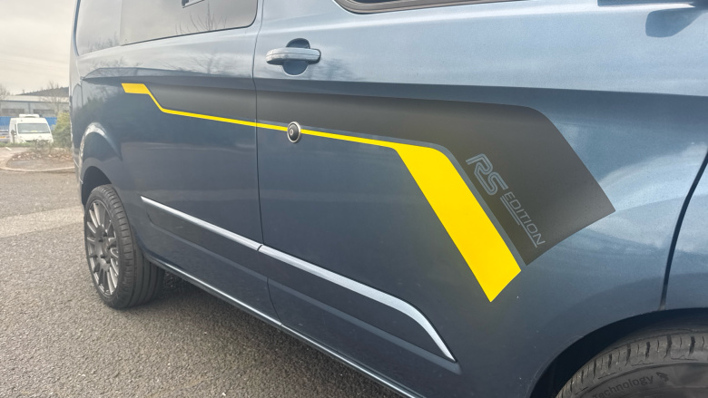 Ford Transit Custom 280 L1 Diesel Fwd 2.0 EcoBlue 130ps Low Roof Limited Van